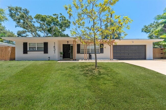 property at 1431 San Helen Dr