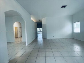 4297 Diamond Terrace in Weston, FL - Building Photo - Building Photo