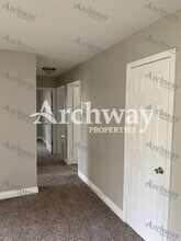 6019 Oakland Ave in Kansas City, KS - Building Photo - Building Photo