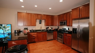 2931 Eden Ave in Cincinnati, OH - Foto de edificio - Building Photo
