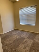 9000 S Las Vegas Blvd, Unit 2104 in Las Vegas, NV - Foto de edificio - Building Photo