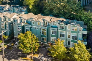 1802 Franklin Ave E in Seattle, WA - Building Photo