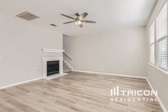 501 Tobin Dr in Buda, TX - Building Photo - Building Photo