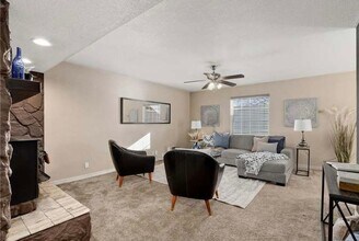 1050 Locust Pl in Thornton, CO - Building Photo - Building Photo