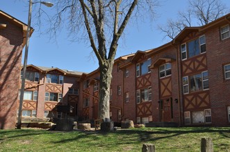 Church Hill Apartments in Omaha, NE - Building Photo - Building Photo