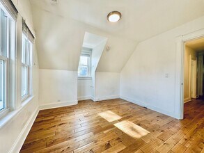 66 Trumbull St, Unit 66-5 in New Haven, CT - Building Photo - Building Photo