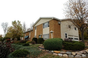 7522 Egan Dr Apartments