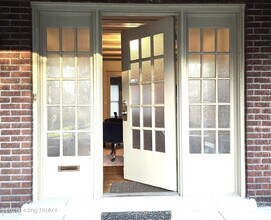 1375 S 1st St in Louisville, KY - Building Photo - Building Photo