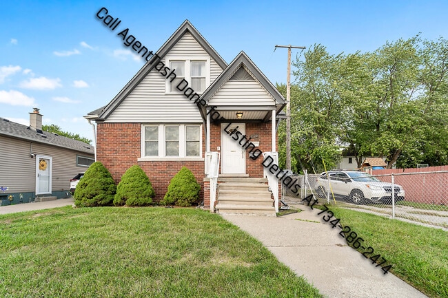 1524 Cicotte Ave in Lincoln Park, MI - Foto de edificio - Building Photo