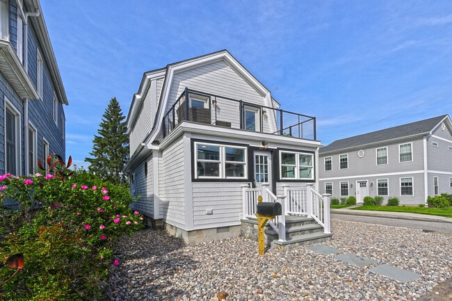 33 Fairwood Ave in Milford, CT - Building Photo - Building Photo