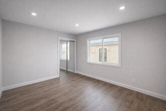 2157 Balboa Ave in San Diego, CA - Foto de edificio - Building Photo