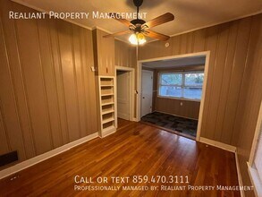 104 S Walnut St in Wilmore, KY - Building Photo - Building Photo