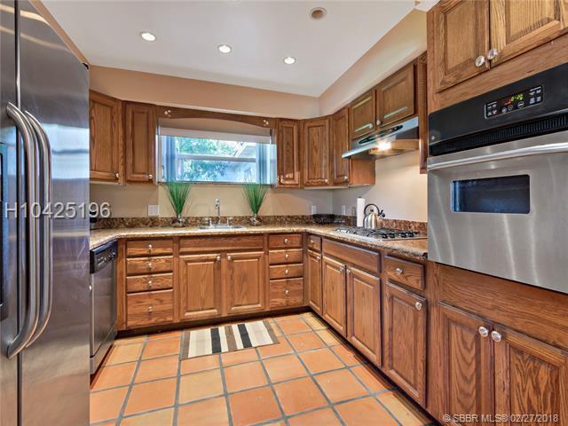 property at 1404 Plunkett St