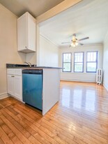 4260 N Clark St in Chicago, IL - Building Photo