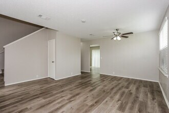 1711 Berkley Dr in Glenn Heights, TX - Building Photo - Building Photo