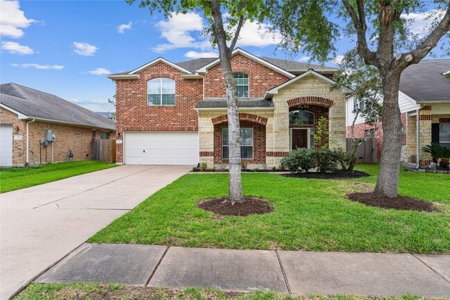 property at 3323 Ewing Dr