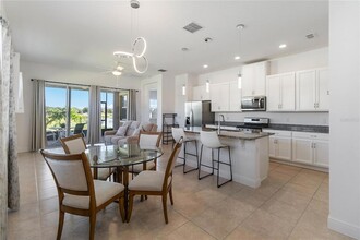 2566 Yellow Brick Rd, Unit 3 in St. Cloud, FL - Building Photo - Building Photo
