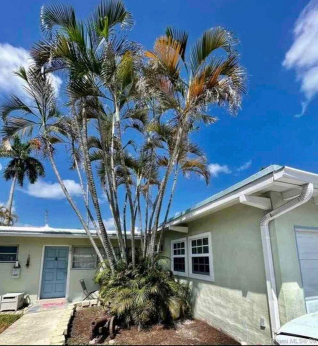 property at 11111 FL-7