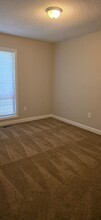 5318 Harvest Hill Dr in Charlotte, NC - Foto de edificio - Building Photo