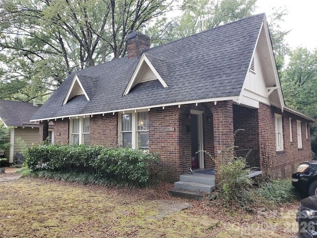 property at 1817 Thomas Ave