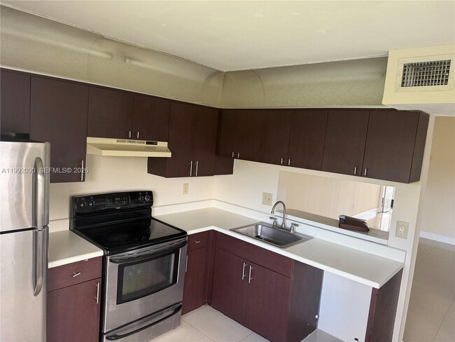 property at 1211 S Independence Dr