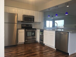 108 Henry Chandler Dr, Unit 108 Henry Chandler in Rockwall, TX - Building Photo - Building Photo