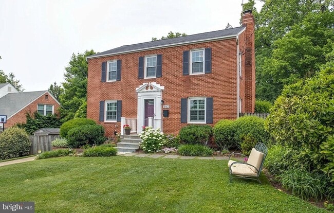 property at 4401 Dresden St