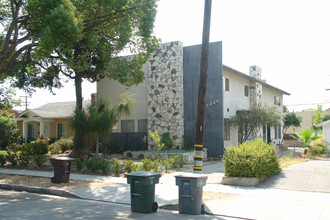 1228 E Harvard St in Glendale, CA - Building Photo - Building Photo