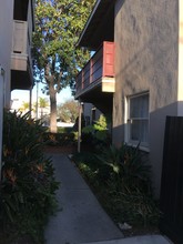 3715-3719 Sawtelle Blvd in Los Angeles, CA - Building Photo - Building Photo