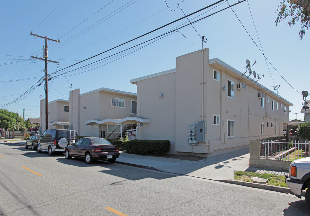 6128-6150 Otis Ave in Huntington Park, CA - Building Photo