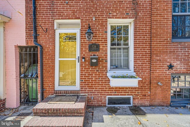 728 S Hanover St in Baltimore, MD - Building Photo - Building Photo