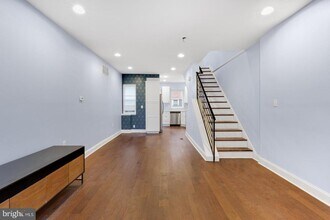 1409 S Taylor St in Philadelphia, PA - Building Photo - Building Photo