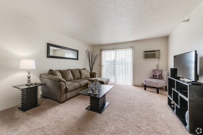 Fenton Estates Apartments