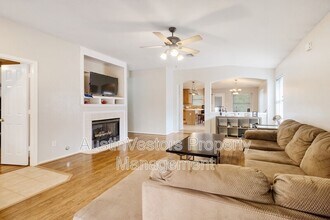 2417 Hallie Ln in Round Rock, TX - Building Photo - Building Photo