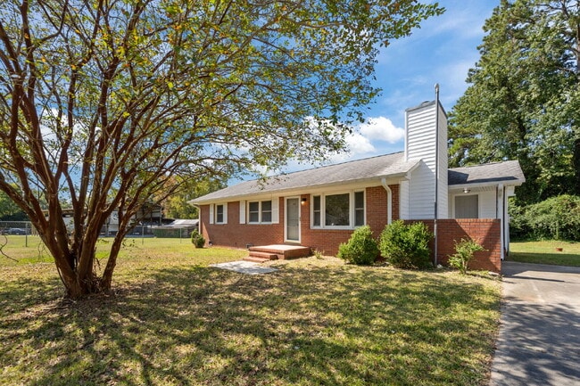2503 Country Club Rd
