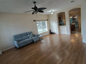 4104 Pacifica Dr in Orlando, FL - Building Photo - Building Photo