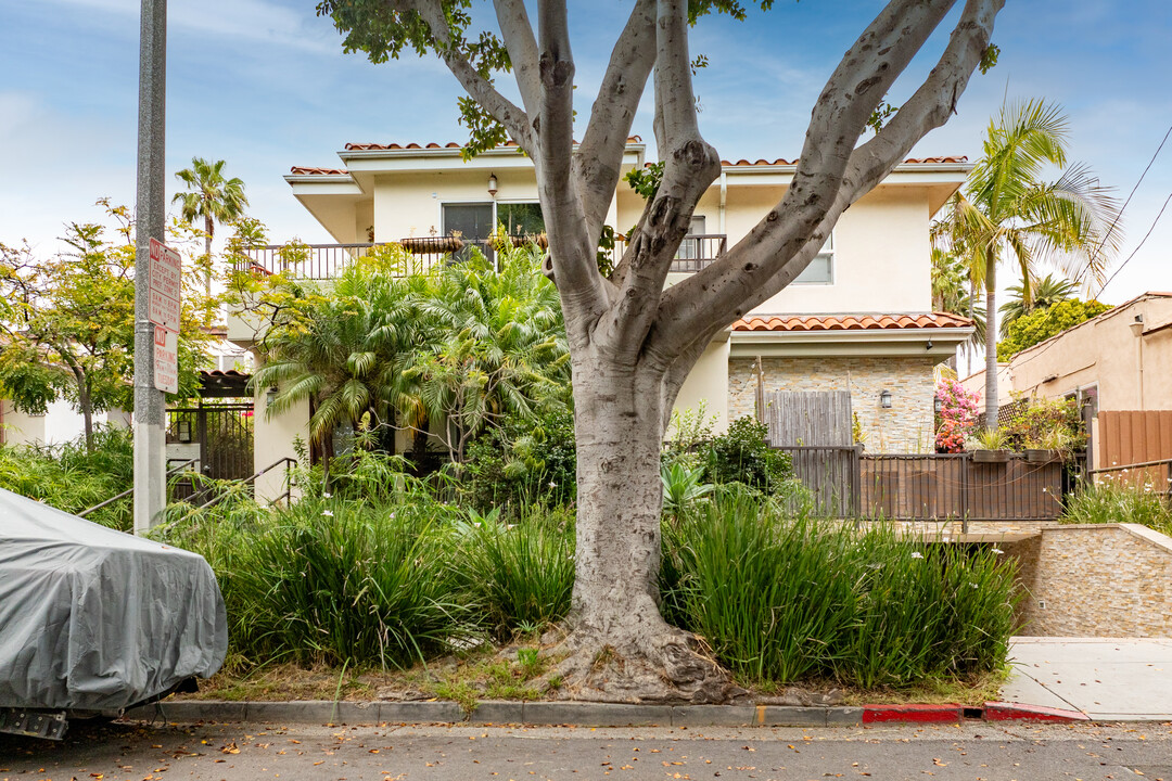 2013 21st St in Santa Monica, CA - Building Photo