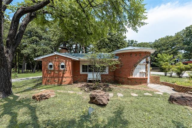 501 Lakeshore Rd in Shady Shores, TX - Building Photo - Building Photo