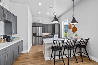 Latitude 38 in Glen Carbon, IL - Building Photo - Interior Photo