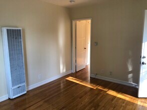 8637 Hervey St in Los Angeles, CA - Building Photo - Building Photo