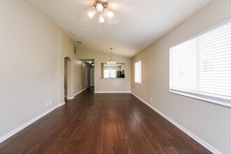 13123 Fennway Ridge Dr in Riverview, FL - Building Photo - Building Photo