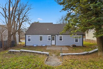 4677 N 60th St in Omaha, NE - Building Photo - Building Photo