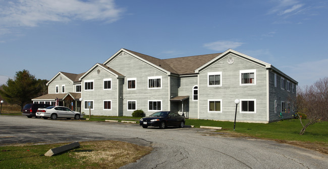 Bowdoinham Estates in Bowdoinham, ME - Building Photo - Building Photo