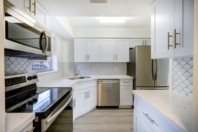 property at 18081 SE Country Club Dr