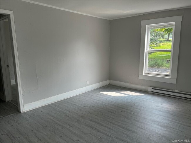 property at 404 NY-52
