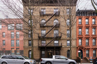 96 Sterling Pl in Brooklyn, NY - Building Photo - Building Photo