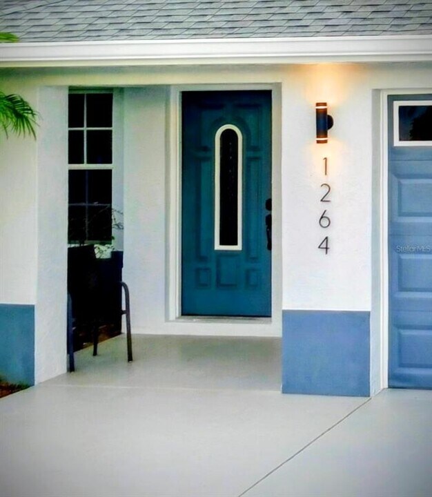 1264 Jamaica Rd in Venice, FL - Building Photo