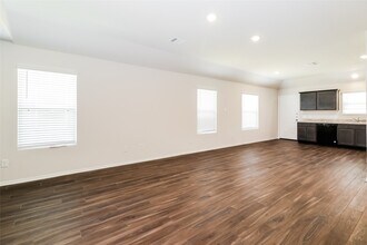 1084 Burkes Rdg Trl in Conroe, TX - Building Photo - Building Photo