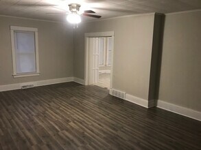 1320 25th St in Rock Island, IL - Foto de edificio - Building Photo