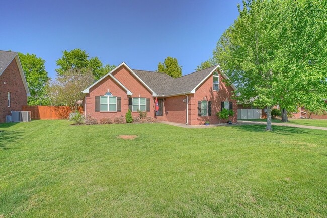 2006 Adonis Dr, Unit 2 Bedroom 0212 in Murfreesboro, TN - Building Photo - Building Photo